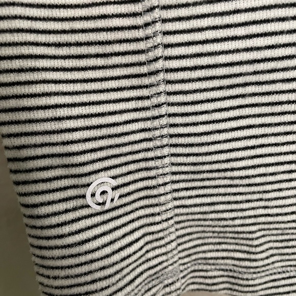 Champion Striped Crewneck Turtleneck Sweater with Zipper - Picture 4 of 5